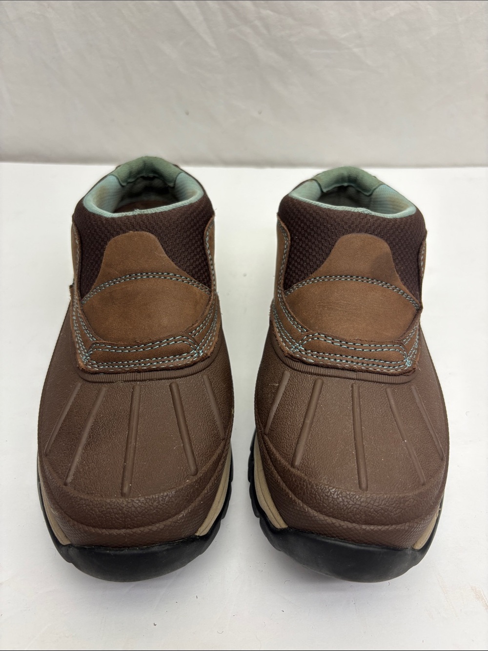 L.L. Bean women’s Slip-On Brown Outdoor Shoes, SZ 7, box 52